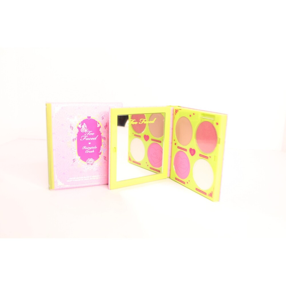 Too Faced Limited Edition Fairytale Crush blush‎ & Highlighter Palette New